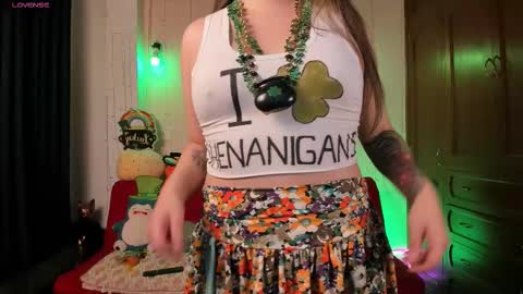 Snapshot of the_crazy_latina chatting on 03/18/26, 01:31 Giovanna online show from 03/18/26, 01:31