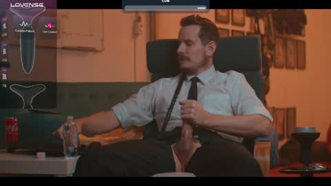 Snapshot of the_dilf chatting on 01/04/25, 12:49 The DILF - online show from 01/04/25, 12:49