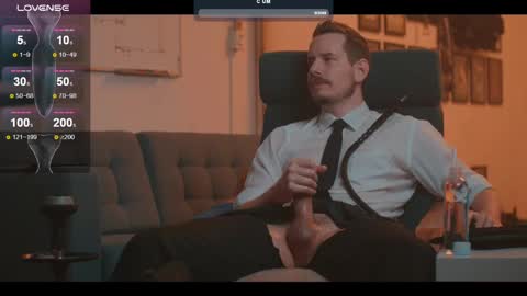 Snapshot of the_dilf chatting on 02/23/25, 10:49 The DILF - online show from 02/23/25, 10:49