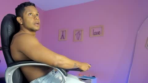 Snapshot of the_franka_men chatting on 11/14/25, 12:15 carlos online show from 11/14/25, 12:15