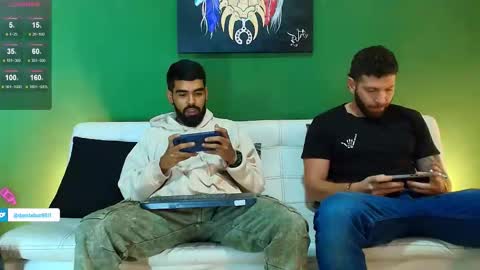 SCOTT  THEO  KAMERON  GENDERSON online show from 09/22/25, 02:57