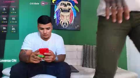 SCOTT  THEO  KAMERON  GENDERSON online show from 09/24/25, 08:34