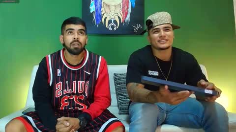 SCOTT  THEO  KAMERON  GENDERSON online show from 10/10/25, 11:15