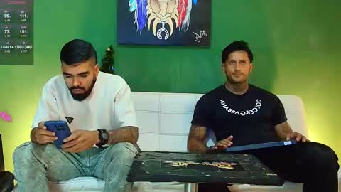 SCOTT  THEO  KAMERON  GENDERSON online show from 11/19/25, 01:16