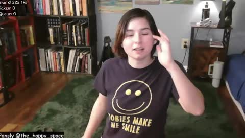 Snapshot of the_happy_space chatting on 01/19/26, 01:09 MATERNITY LEAVE online show from 01/19/26, 01:09