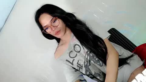 the_horny_bella online show from 04/27/26, 11:52