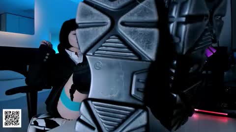 Snapshot of the_inamorata chatting on 11/23/25, 10:53 Goddess Misha online show from 11/23/25, 10:53