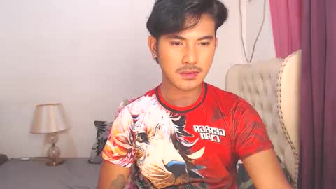 Snapshot of the_killian_jones chatting on 02/15/25, 06:01 ken online show from 02/15/25, 06:01