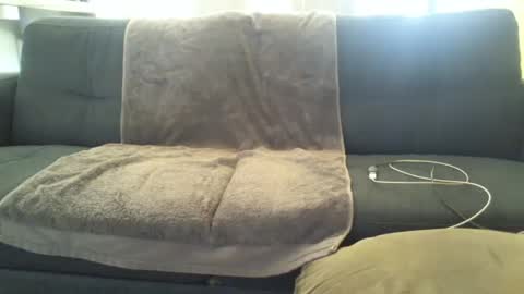 Snapshot of the_love_log chatting on 09/24/25, 07:33 the_love_log online show from 09/24/25, 07:33