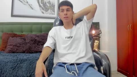   T H E    M A R K   K I N G online show from 02/25/26, 05:22