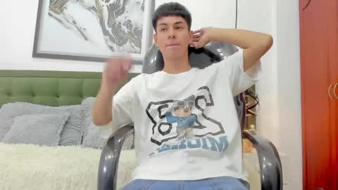   T H E    M A R K   K I N G online show from 05/03/26, 05:19