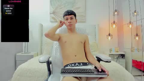   T H E    M A R K   K I N G online show from 06/20/26, 06:11
