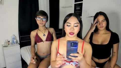 CandyGretchFrancineLuna online show from 05/02/26, 01:05