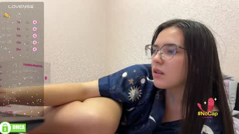 Snapshot of the_princese chatting on 02/05/25, 07:10 Alice online show from 02/05/25, 07:10
