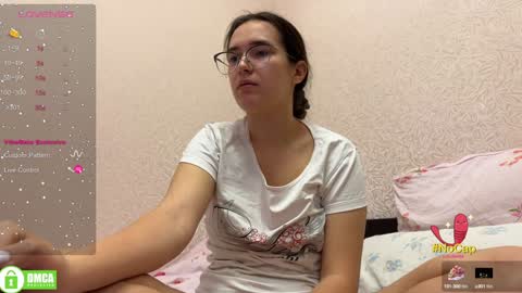 Snapshot of the_princese chatting on 02/06/25, 06:56 Alice online show from 02/06/25, 06:56