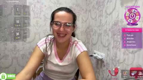 Snapshot of the_princese chatting on 10/14/25, 03:02 Alice online show from 10/14/25, 03:02