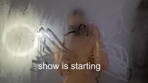 Snapshot of the_pussy_boulevard chatting on 12/21/25, 08:05 Anna online show from 12/21/25, 08:05