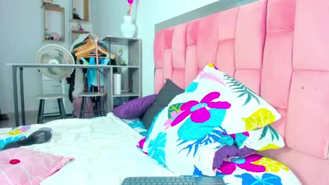 IGAleja queen1 online show from 05/31/26, 11:06