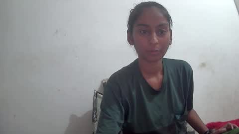 Snapshot of the_right_girl chatting on 03/14/26, 08:09 Suzan Sexy online show from 03/14/26, 08:09