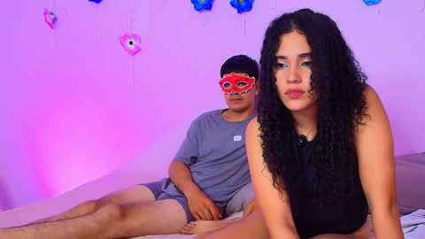 Snapshot of the_toxic_duo chatting on 12/22/25, 11:35 The toxic duo online show from 12/22/25, 11:35