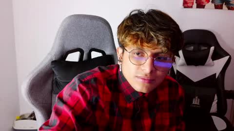Danny online show from 04/28/26, 02:27