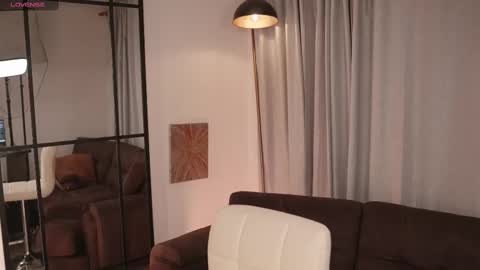 Thea online show from 10/01/25, 11:00