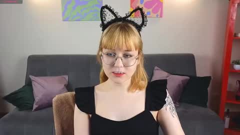 Snapshot of thea_quill chatting on 04/04/26, 03:42 thea_quill online show from 04/04/26, 03:42