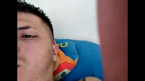 Snapshot of theangelmiguel chatting on 09/16/25, 08:37 Miguel Angel online show from 09/16/25, 08:37