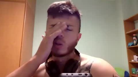 Snapshot of theangelmiguel chatting on 06/08/26, 06:30 Miguel Angel online show from 06/08/26, 06:30