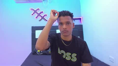 Snapshot of thebigdanni chatting on 11/23/25, 12:38 DEAN AND MARY online show from 11/23/25, 12:38