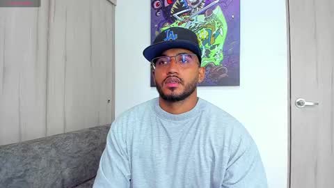 Snapshot of theblack_frank chatting on 03/11/25, 03:23 theblack_frank online show from 03/11/25, 03:23