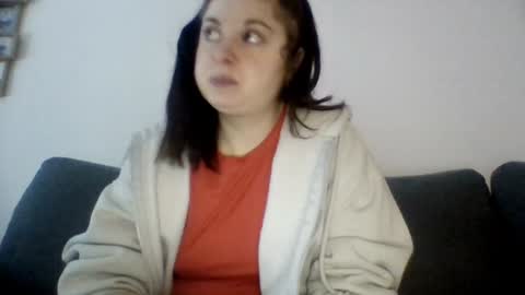 raissa online show from 12/17/24, 12:54