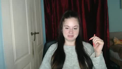 raissa online show from 09/17/25, 12:51