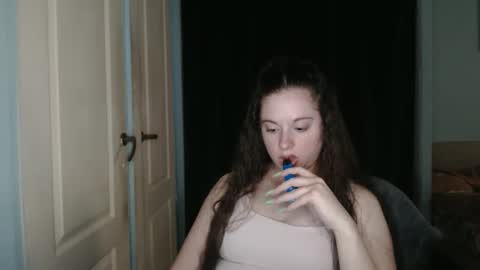 raissa online show from 06/06/26, 02:55
