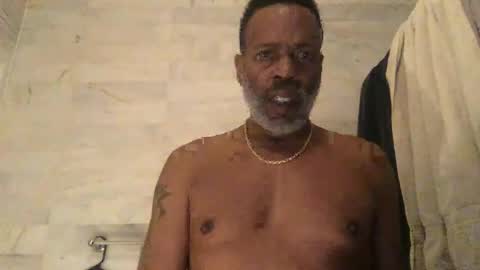 Snapshot of theblacklordmaster chatting on 01/07/25, 12:52 theblacklordmaster online show from 01/07/25, 12:52