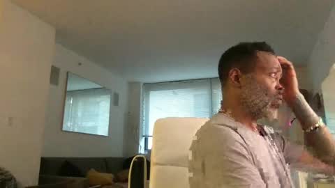 Snapshot of theblacklordmaster chatting on 01/13/25, 08:48 theblacklordmaster online show from 01/13/25, 08:48