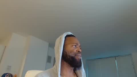 Snapshot of theblacklordmaster chatting on 09/10/25, 12:05 theblacklordmaster online show from 09/10/25, 12:05