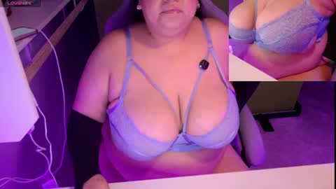 TheBouncingBetty online show from 06/19/26, 03:49