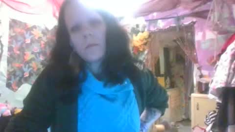 Snapshot of thecannibalsalt chatting on 10/30/25, 08:42 thecannibalsalt online show from 10/30/25, 08:42