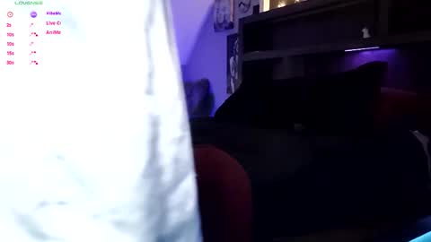 Snapshot of thecarrguyy chatting on 02/22/26, 07:29 Thatcarrguyy online show from 02/22/26, 07:29