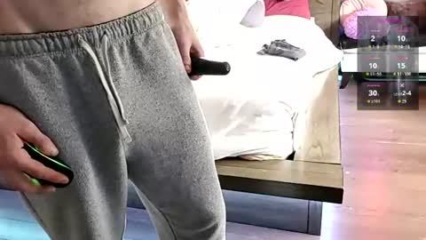 Snapshot of thecarrguyy chatting on 06/25/26, 10:47 Thatcarrguyy online show from 06/25/26, 10:47