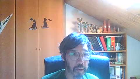 Snapshot of thecat1975 chatting on 07/03/26, 10:54 thecat1975 online show from 07/03/26, 10:54
