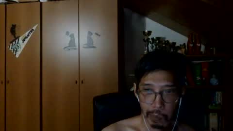 Snapshot of thecat1975 chatting on 08/02/26, 07:12 thecat1975 online show from 08/02/26, 07:12