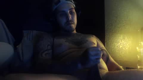 Snapshot of thecolorclear chatting on 10/29/25, 05:20 thecolorclear online show from 10/29/25, 05:20