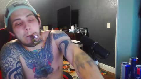 Snapshot of thecolorclear chatting on 02/14/26, 08:00 thecolorclear online show from 02/14/26, 08:00