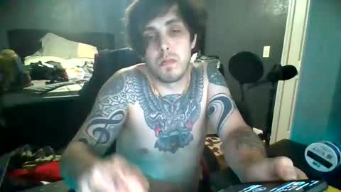 Snapshot of thecolorclear chatting on 03/10/26, 04:28 thecolorclear online show from 03/10/26, 04:28