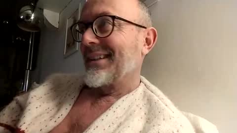 Snapshot of thedeardaddy chatting on 01/23/25, 12:25 Venice man online show from 01/23/25, 12:25