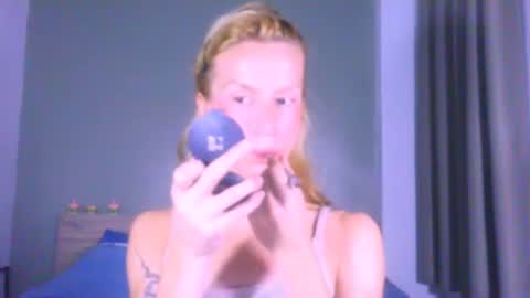 Snapshot of thedollxxxperience chatting on 06/15/26, 02:03 Yolanda online show from 06/15/26, 02:03