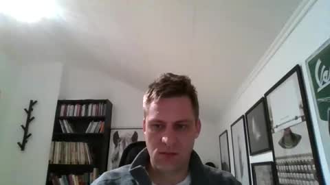 Snapshot of thedon2123 chatting on 01/12/26, 03:50 thedon2123 online show from 01/12/26, 03:50