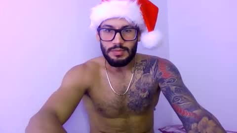 Snapshot of thedragonboyxxx chatting on 12/16/25, 05:12 thedragonboyxxx online show from 12/16/25, 05:12
